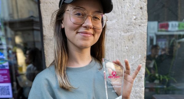 Photo Trophée Avignon et Moi - Fabuleux