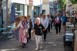 Ban des Vendanges 2026 à Avignon : retour en images sur une grande fête populaire — photo 133