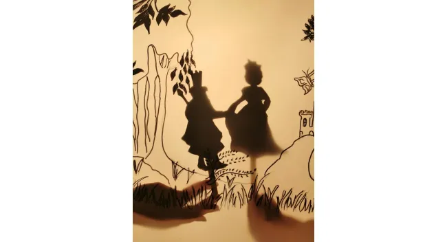 Atelier théâtrale : petit théâtre d’ombre