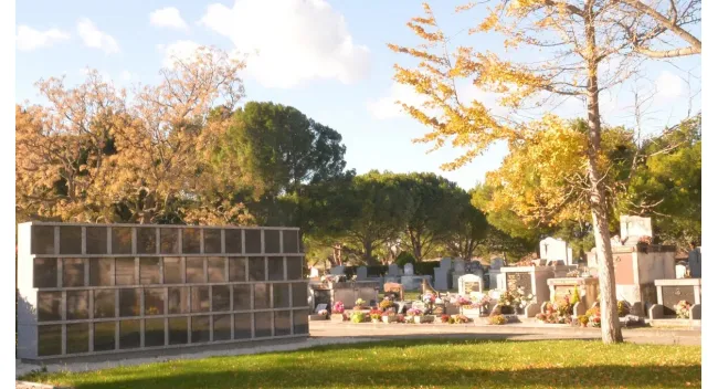 Le cimetière Saint-Véran