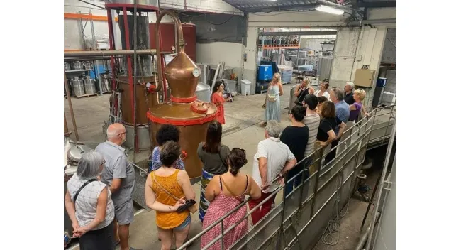 Visite guidée de la distillerie Maison Manguin